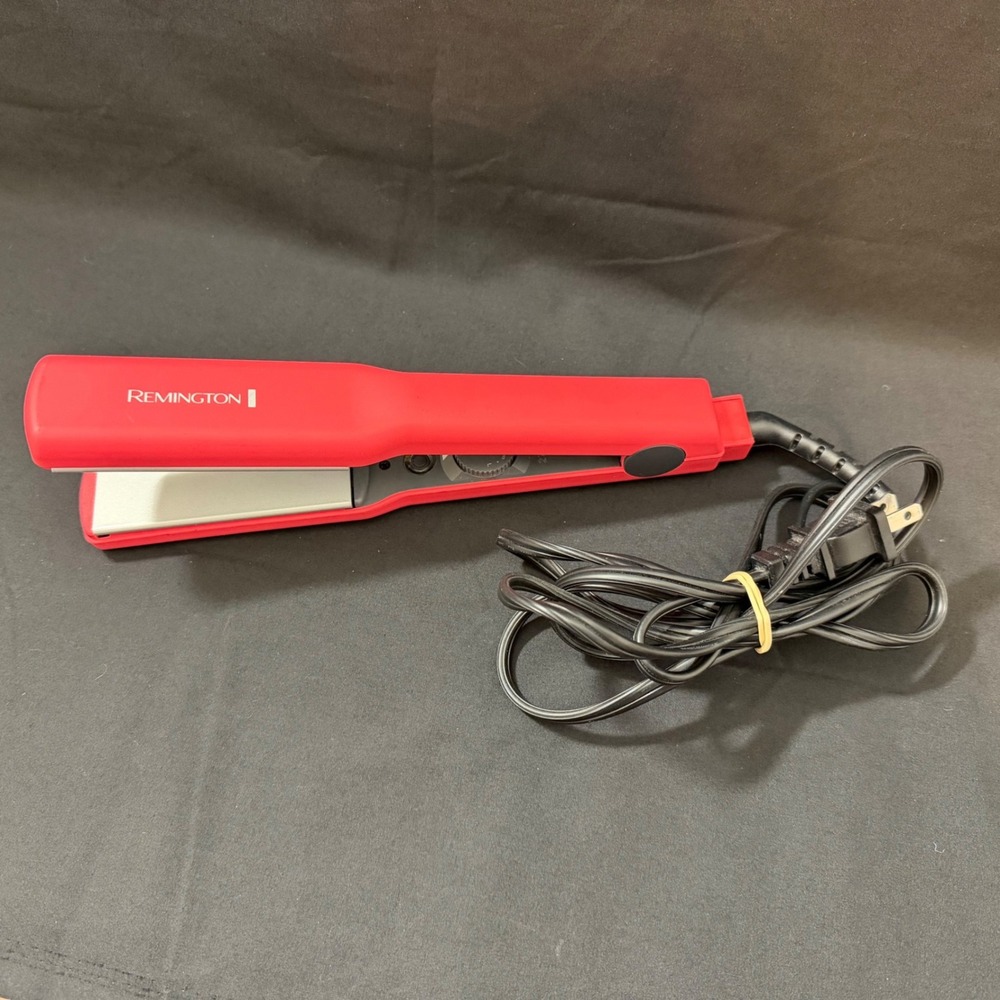 Remington Red Ceramic Flat Iron 1" Hair Straightener Adjustable Heat S1302 WORKS